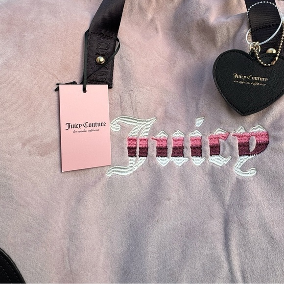 Juicy Couture Retro Vibe Weekender Bag - Picture 2 of 5